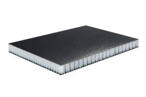 Paneles compuestos de panal termoplástico para camiones ligeros